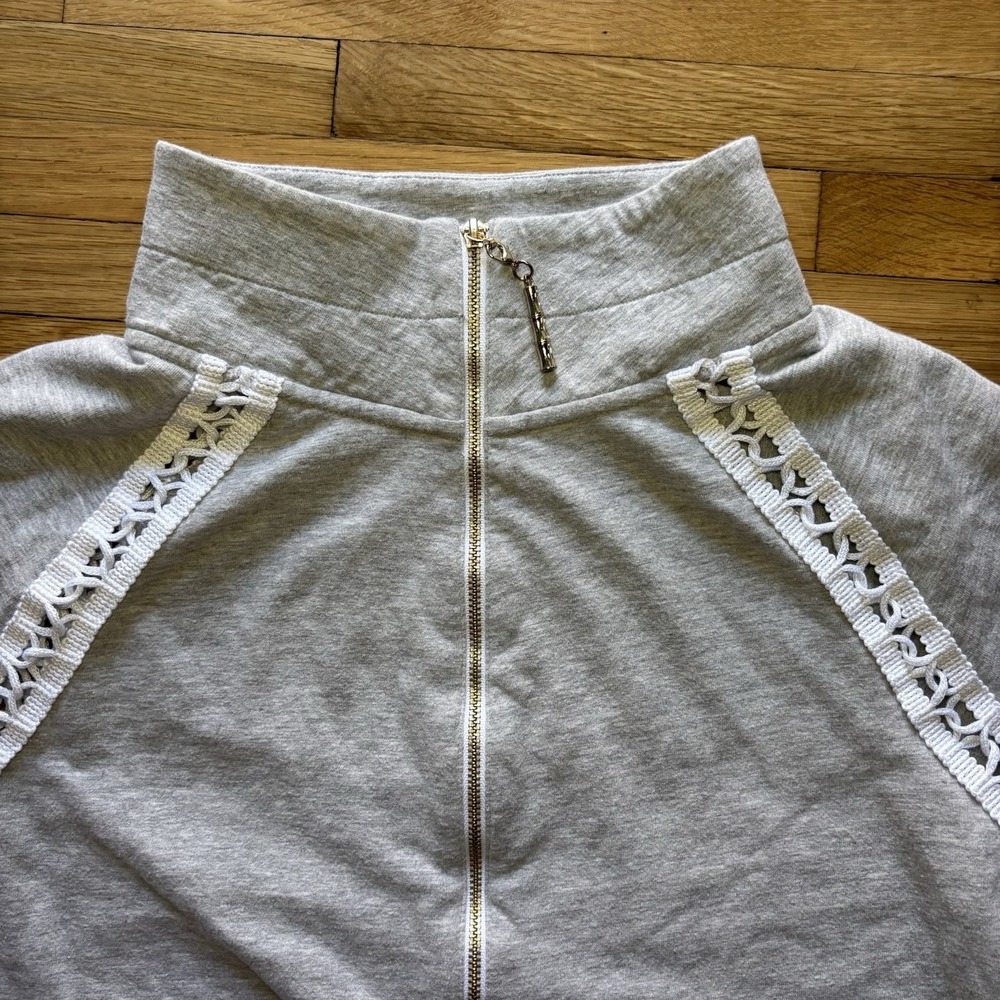 Lilly Pulitzer Skipper Popover Seaside Gray White Lace 1/2 Zip Pullover Large - Picture 11 of 11